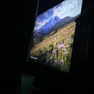 Meet your Posher, Aly